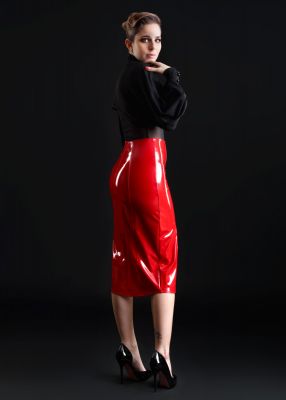 Knee-length Vinyl Skirt - Red